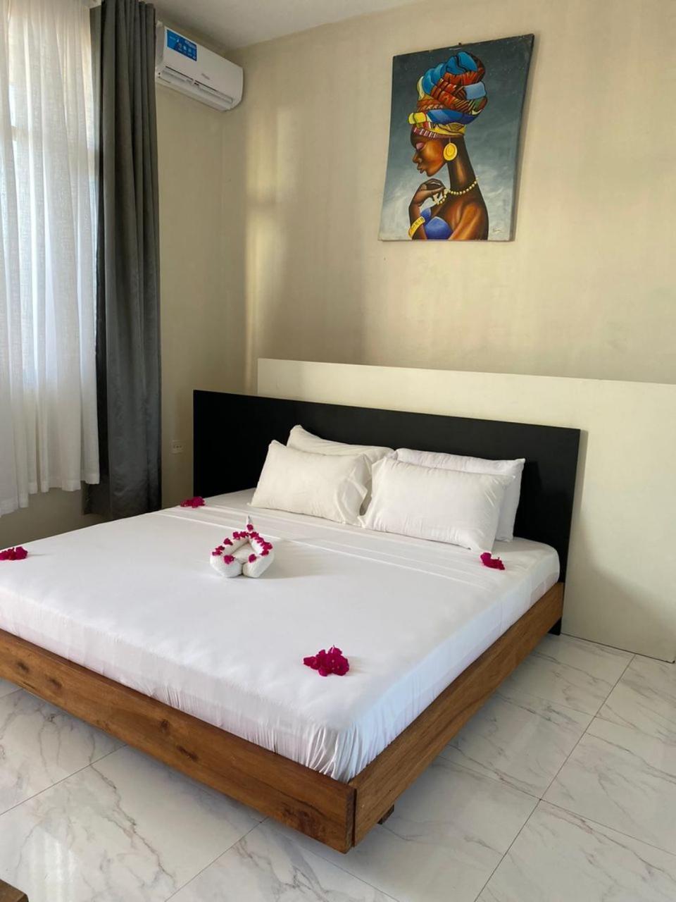 Ocean Breeze Hotel Nungwi Luaran gambar